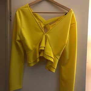 Croptop fashion nova 30 negotiable